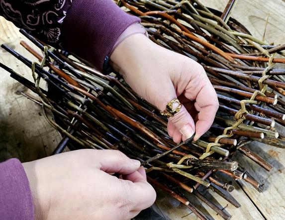 Weave a Willow Tension Tray in the Walled Garden