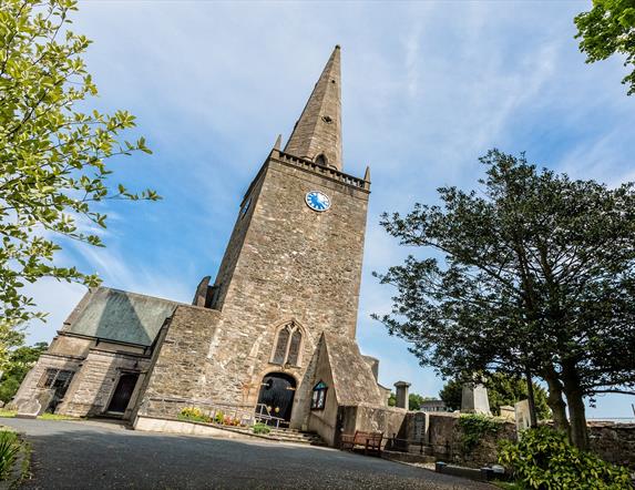 Image of the front of Bangor Abbey on a bright sunny day