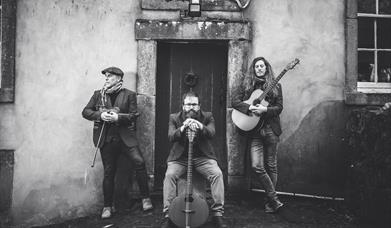 Cua: Music in the Chamber
