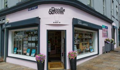 Exterior photo of Doodle & Boom Gift Shop