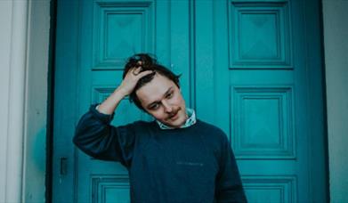 Watch an intimate performance by Joshua Burnside on Saturday 25th October in the Ulster Folk Museum, alongside readings by Anne McMaster and performan
