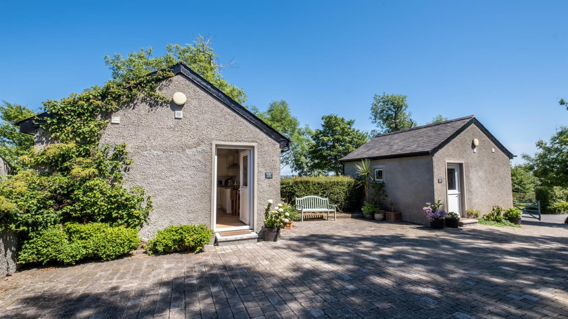 exterior view of Maurice and Harry's Stable at Ballygraffan