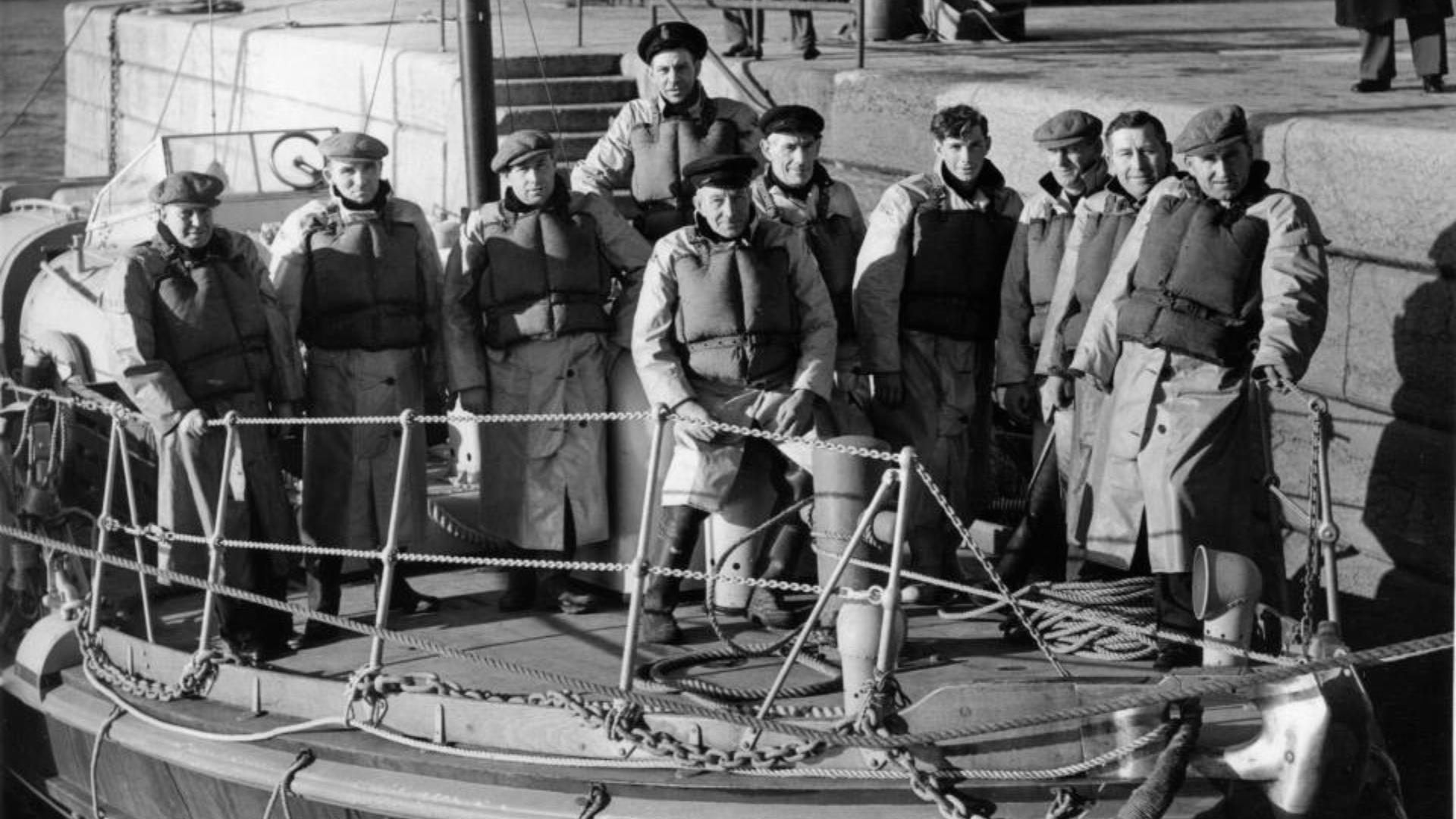 Sir Samuel Kelly Lifeboat crew