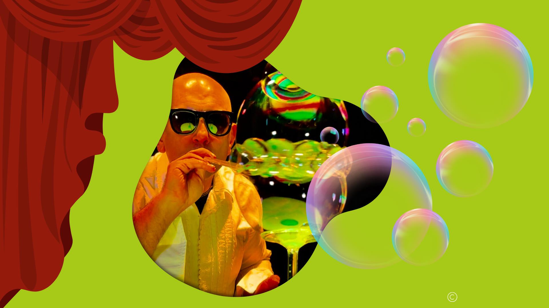 An image of The Ultimate Bubble Show presented by Paris Bubbles