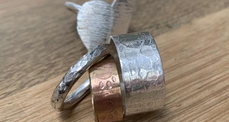 4 Textured Rings with different band widths