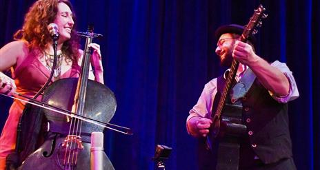 Rebecca Roudman Cellist