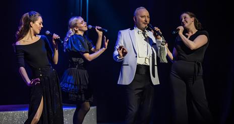 Peter Corry in concert