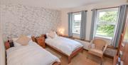 Twin bedroom