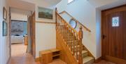 a photo of a staircase