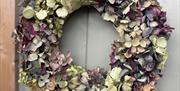 An example of a hydrangea wreath that you can create