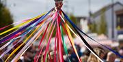 Merry May day - mini maypole ribbons