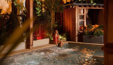 Tis The Season - The Old Inn