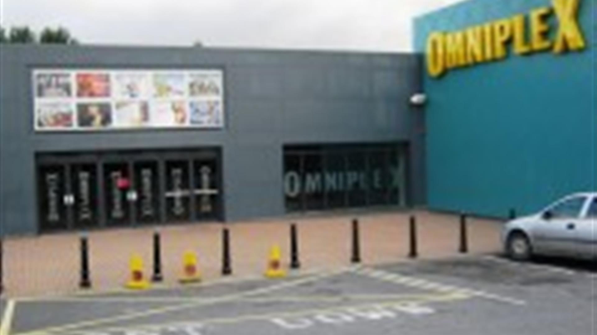 Image of the front entrance to the Omniplex