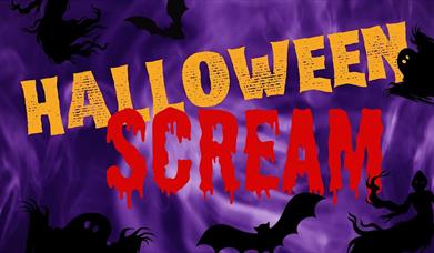Halloween Scream  with bats and ghosts
